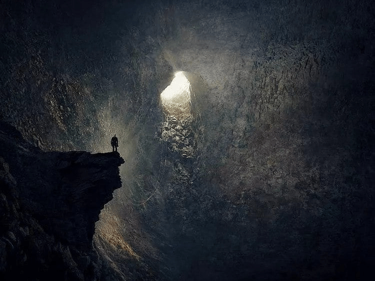 رجعت في المساء: الرجوع إلى الذات في ليلة الروح&nbsp;المظلمة